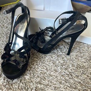 Strappy black heels with sequins